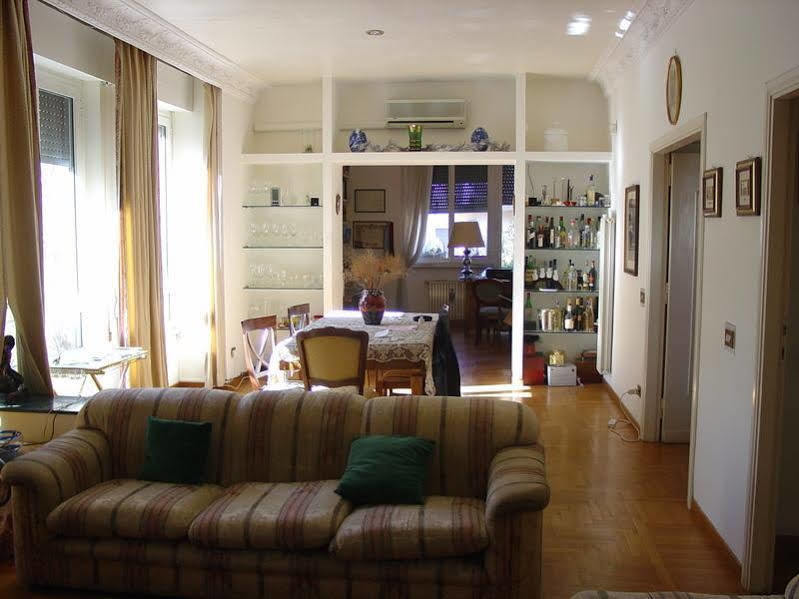 Vatican Suites Happy Holidays Roma Eksteriør bilde
